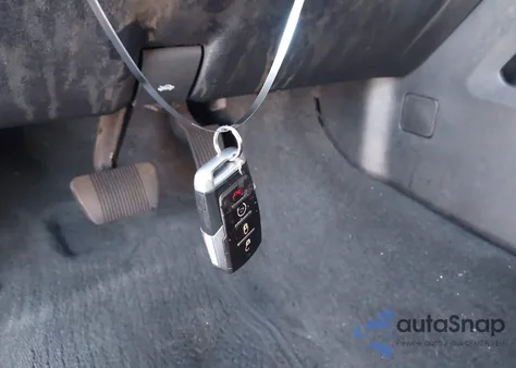 2021 Ram 1500 Big Horn 4X4 5'7 Box from USA, damaged, VIN 1C6RRFFG7MN644938